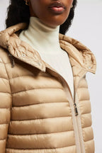 Moncler Raie Short Down Jacket – a classic style characterized by a clean and essential design that will go perfectly – LUX VERSE Luxury Designer Fashion Outlet