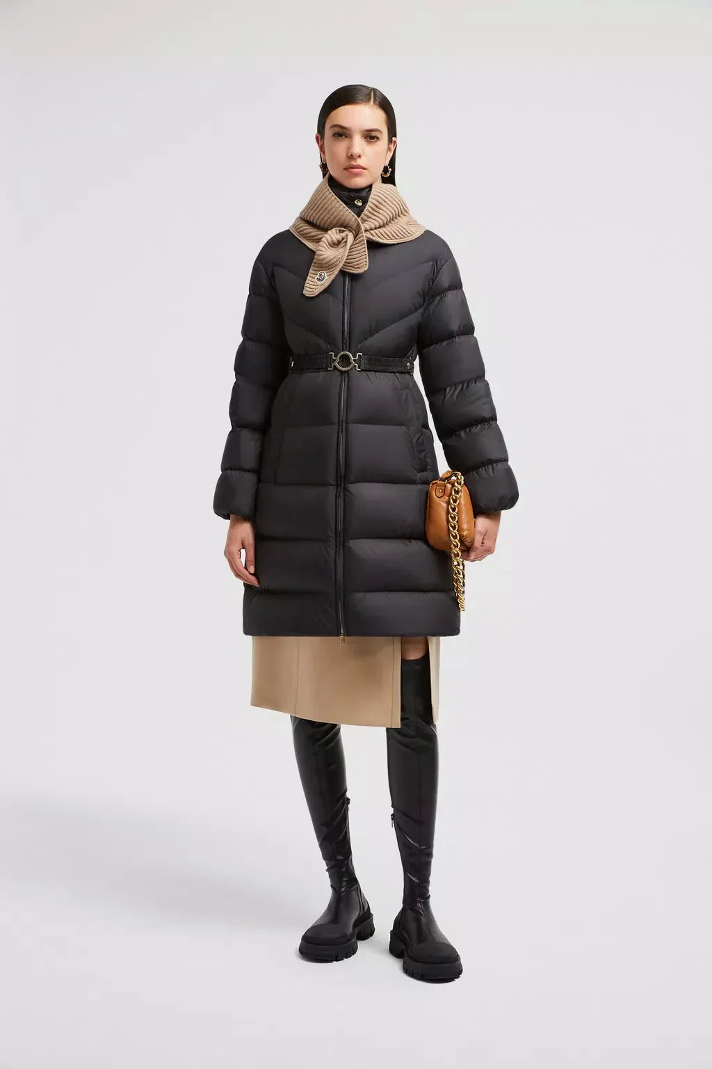 Brou Long Down Jacket – the Brou down jacket echoes the collection's interpretation of femininity – LUX VERSE Luxury Designer Fashion Outlet