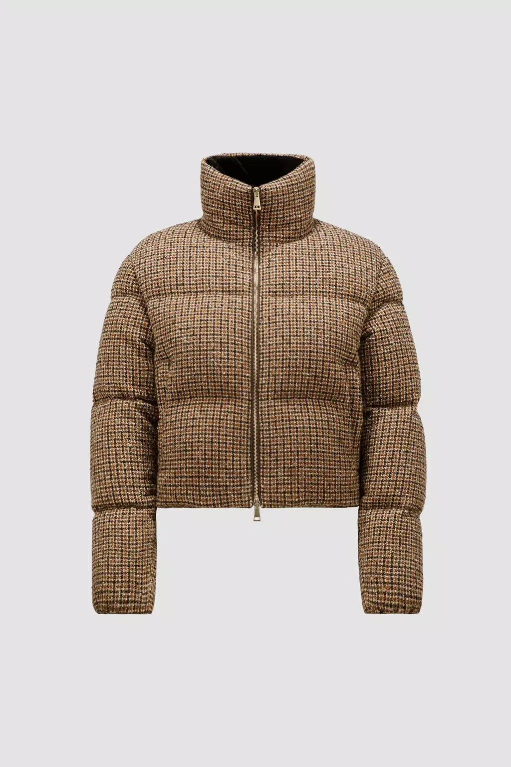 Seboune Short Down Jacket – influenced by materials from the world of tailoring, the Seboune down jacket views – LUX VERSE Luxury Designer Fashion Outlet