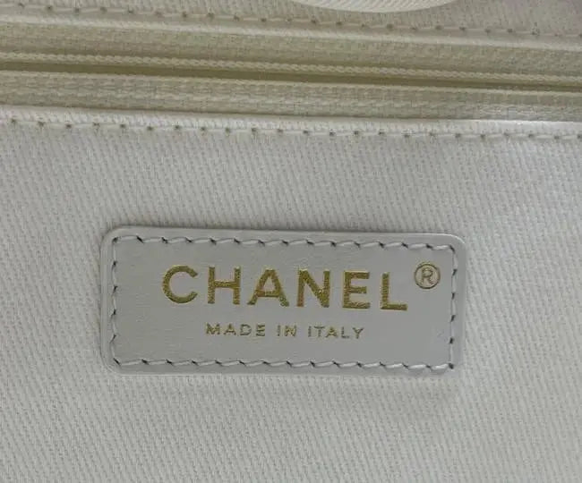 DEAUVILLE PEARL 20s TOTE HANDBAG – LUX VERSE Luxury Designer Fashion Outlet