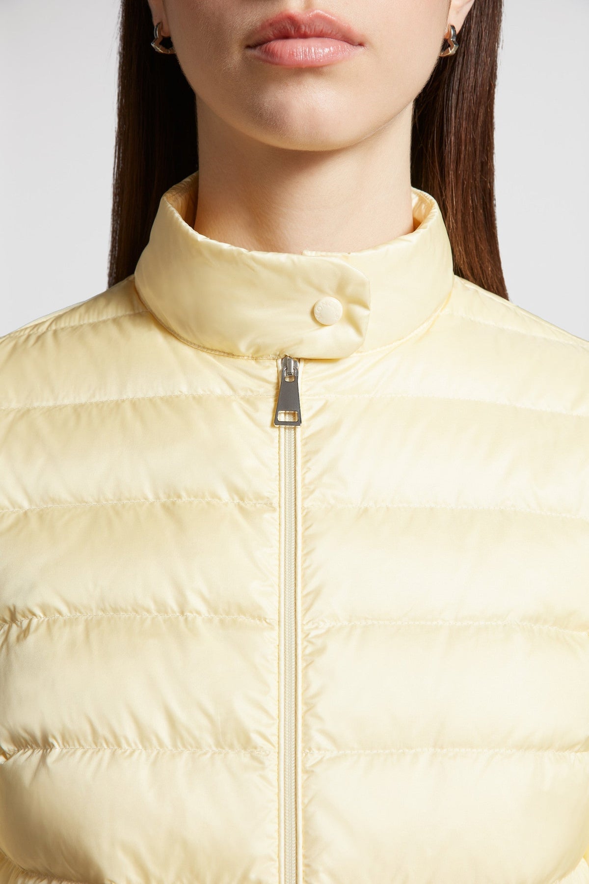 Lans Short Down Jacket – designed to transcend seasons and trends, the Lans down jacket comes in – LUX VERSE Luxury Designer Fashion Outlet