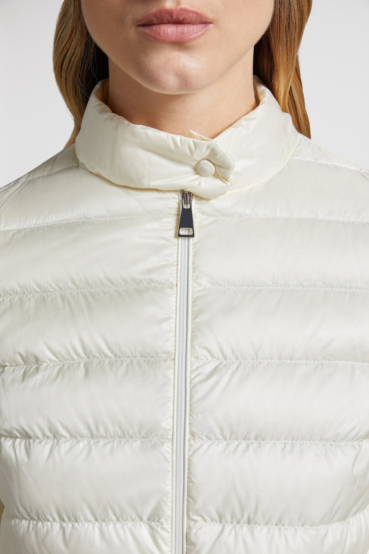 Lans Short Down Jacket – designed to transcend seasons and trends, the Lans down jacket comes in – LUX VERSE Luxury Designer Fashion Outlet