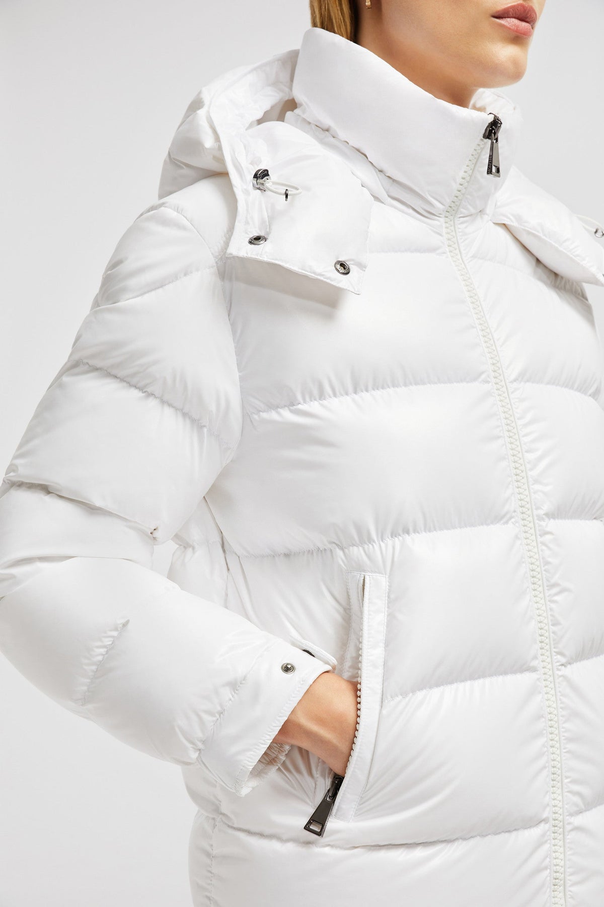 Maire Short Down Jacket – this down jacket features comfortable lines and is crafted in resistant nylon laqué – LUX VERSE Luxury Designer Fashion Outlet