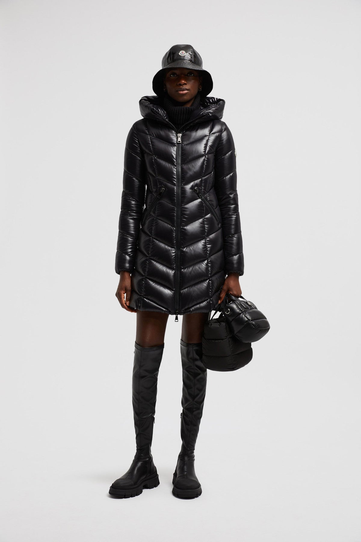Marus Long Down Jacket – the Marus long down jacket is crafted from iconic nylon laqué and is characterized – LUX VERSE Luxury Designer Fashion Outlet