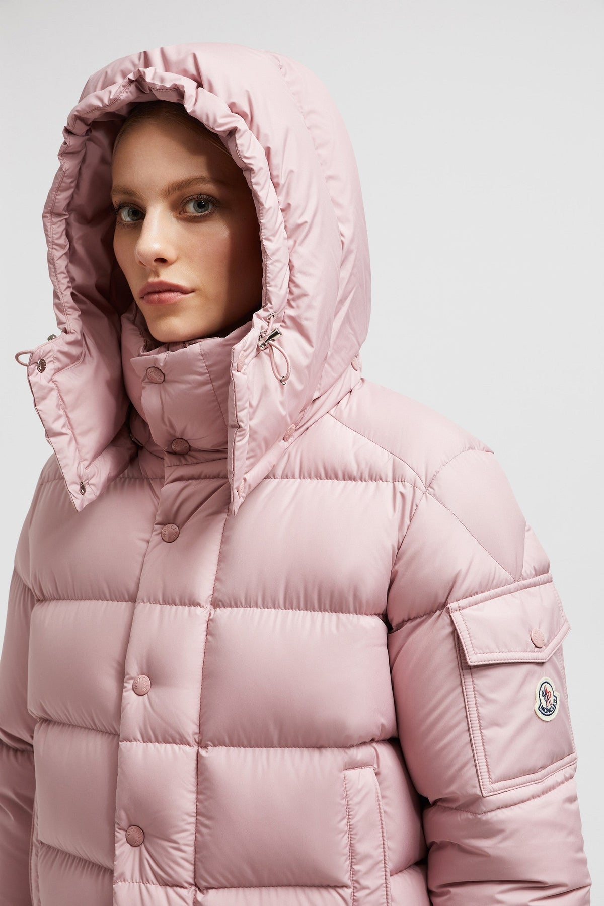 Maya 70 Short Down Jacket – a timeless design that transcends seasons and trends, the short puffer jacket – LUX VERSE Luxury Designer Fashion Outlet