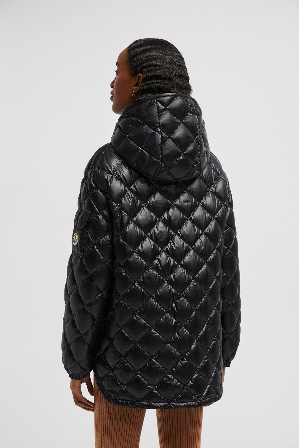 Padded Jacket – the zip-up style is crafted from lightweight longue saison – LUX VERSE Luxury Designer Fashion Outlet