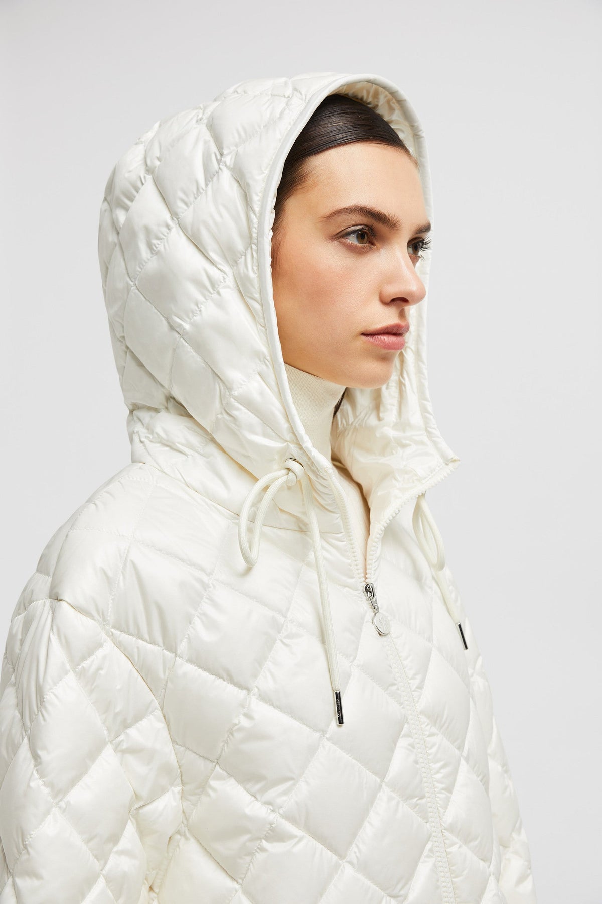 Padded Jacket – the zip-up style is crafted from lightweight longue saison – LUX VERSE Luxury Designer Fashion Outlet