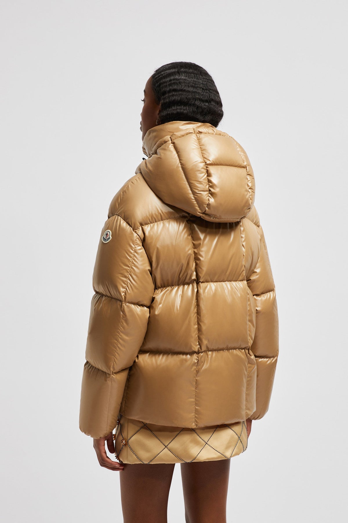 Parana Short Down Classic Jacket – this Parana down jacket is characterized by its precious shiny nylon laqué texture – LUX VERSE Luxury Designer Fashion Outlet