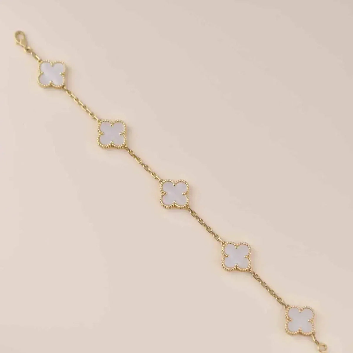 Clover  5 Motif White Mop Bracelet – LUX VERSE Luxury Designer Fashion Outlet