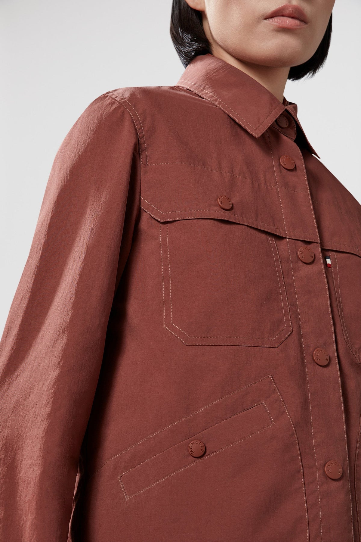Pochet Outdoor Shirt Jacket – multi-functional: the practical puffer boasts pull-out gloves and is packable- – LUX VERSE Luxury Designer Fashion Outlet