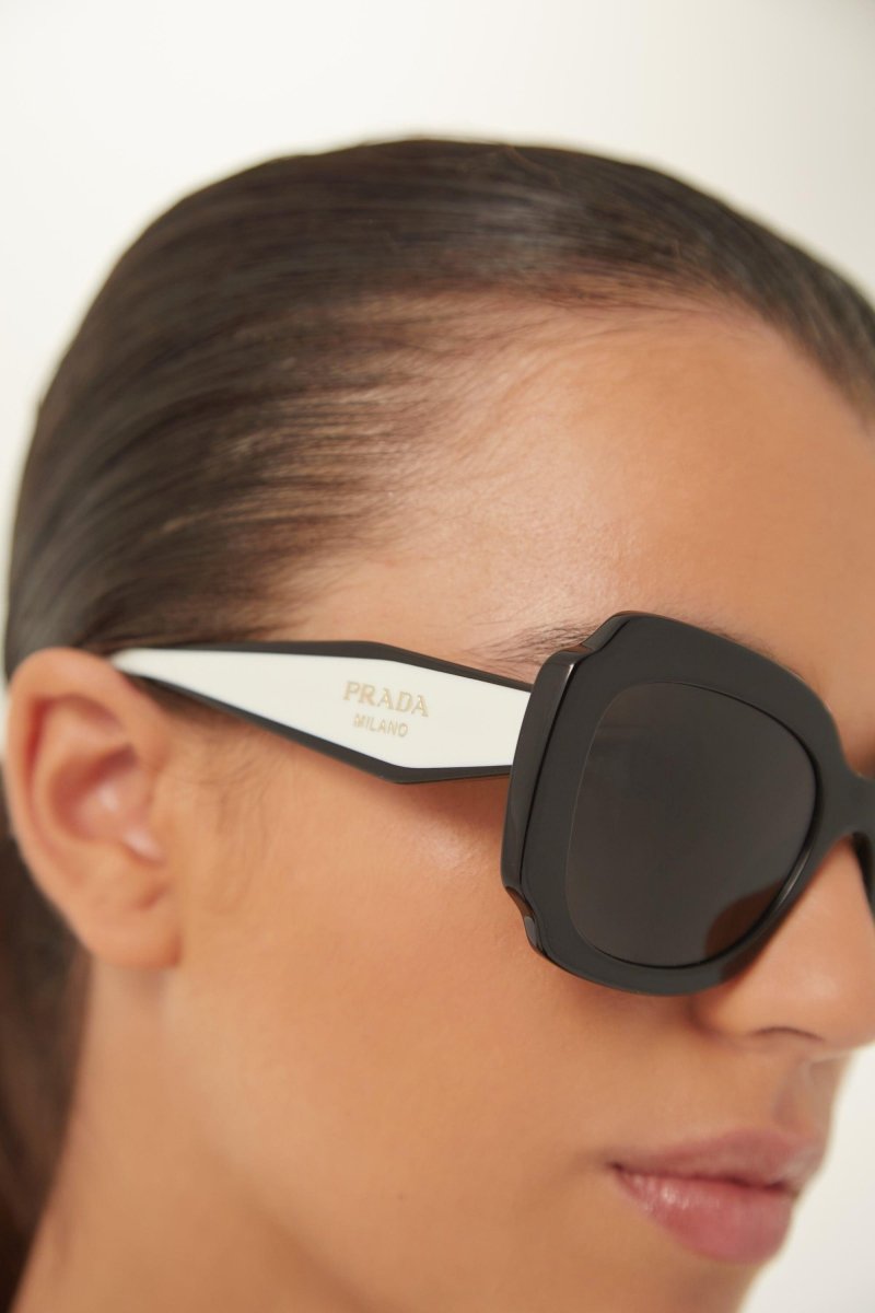 Butterfly black and white sunglasses – of silhouettes and colors: from the refined CinŽma styles to square – LUX VERSE Luxury Designer Fashion Outlet