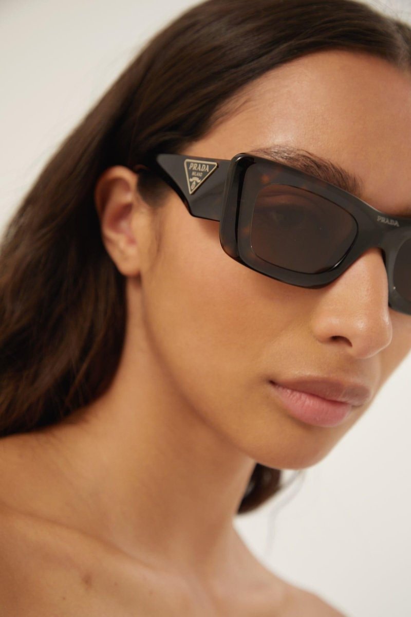 Cat-eye havana sunglasses Catwalk – sunglasses for women include a wide range of silhouettes and colors – LUX VERSE Luxury Designer Fashion Outlet