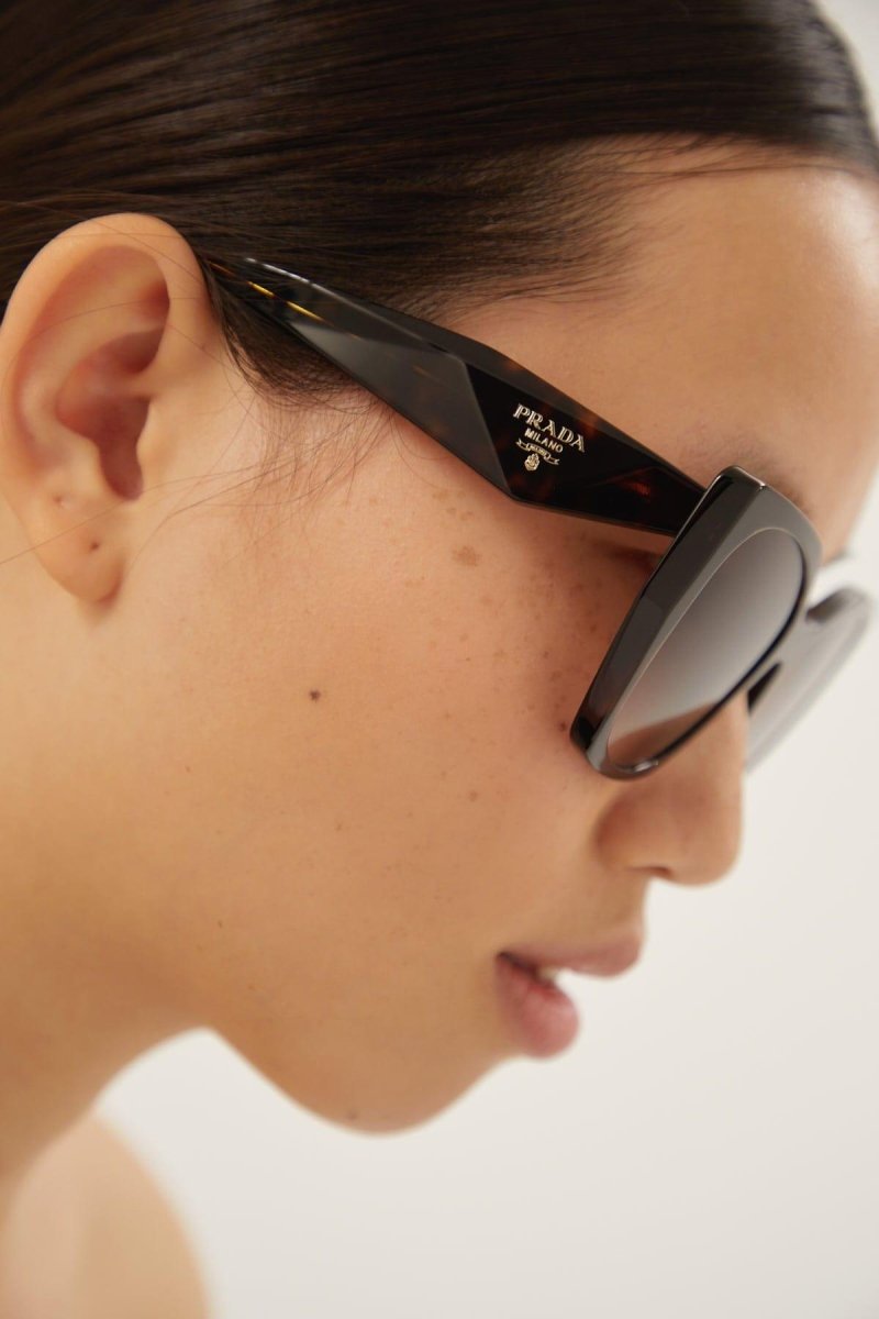 Havana butterfly shape sunglasses Catwalk – sunglasses for women include a wide range of silhouettes and colors – LUX VERSE Luxury Designer Fashion Outlet
