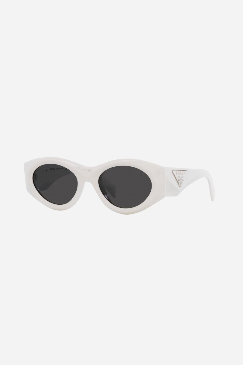 PR20ZS white bold oval sunglasses – of silhouettes and colors: from the refined CinŽma styles to square – LUX VERSE Luxury Designer Fashion Outlet