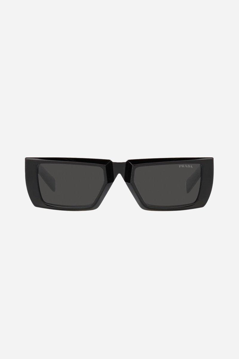 Runway squared black sunglasses – sunglasses for women include a wide range of silhouettes and colors – LUX VERSE Luxury Designer Fashion Outlet