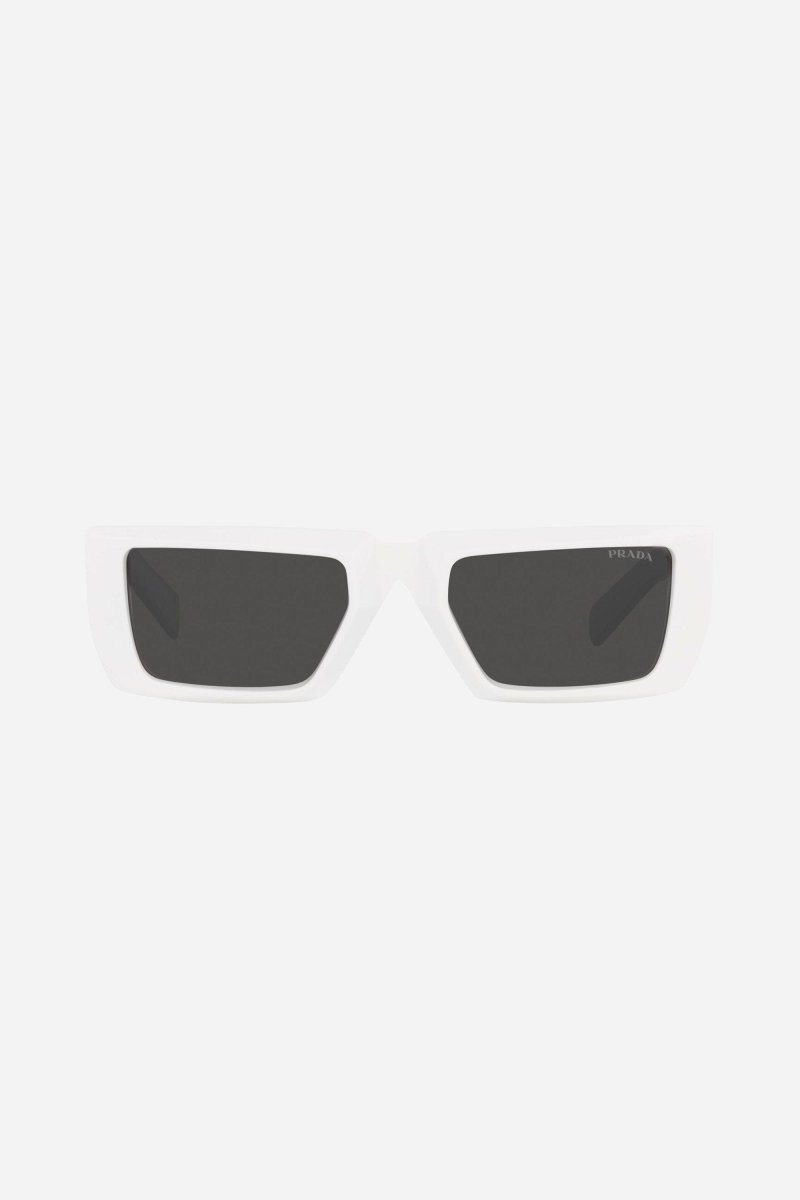 Runway squared white sunglasses – of silhouettes and colors: from the refined CinŽma styles to square – LUX VERSE Luxury Designer Fashion Outlet