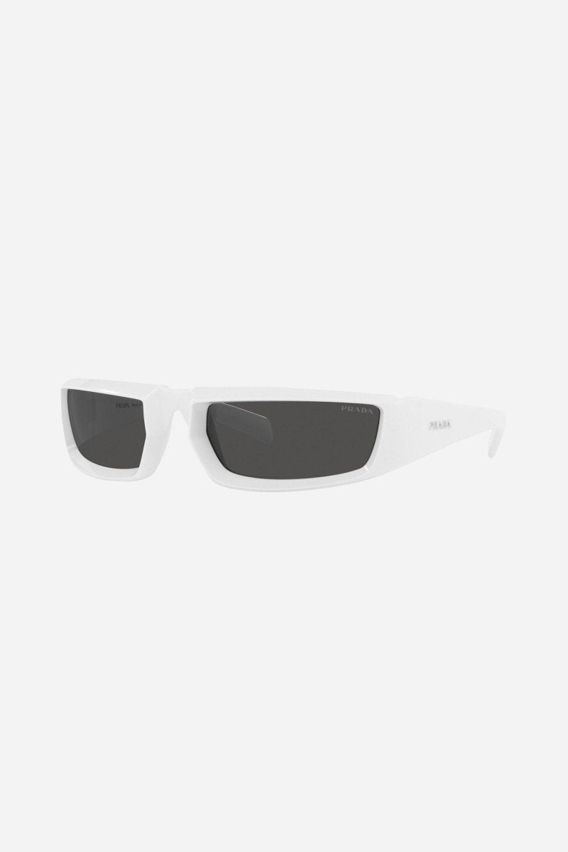 Runway wrap around white sunglasses – sunglasses for women include a wide range of silhouettes and colors – LUX VERSE Luxury Designer Fashion Outlet