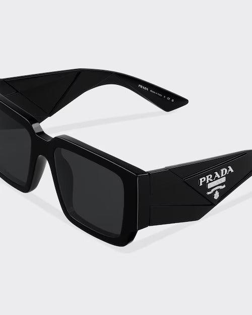 Symbole sunglasses – the frame is characterized by thick lenses that highlight the sophisticated enameled – LUX VERSE Luxury Designer Fashion Outlet