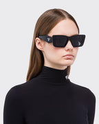 Symbole sunglasses – the rectangular shape highlights the avant-garde frame front rims thanks to – LUX VERSE Luxury Designer Fashion Outlet