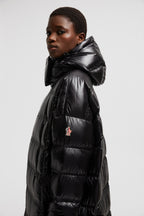 Rochelairs Long Down Jacket – the hooded puffer is crafted from recycled longue saison, a nylon fabric notable for – LUX VERSE Luxury Designer Fashion Outlet