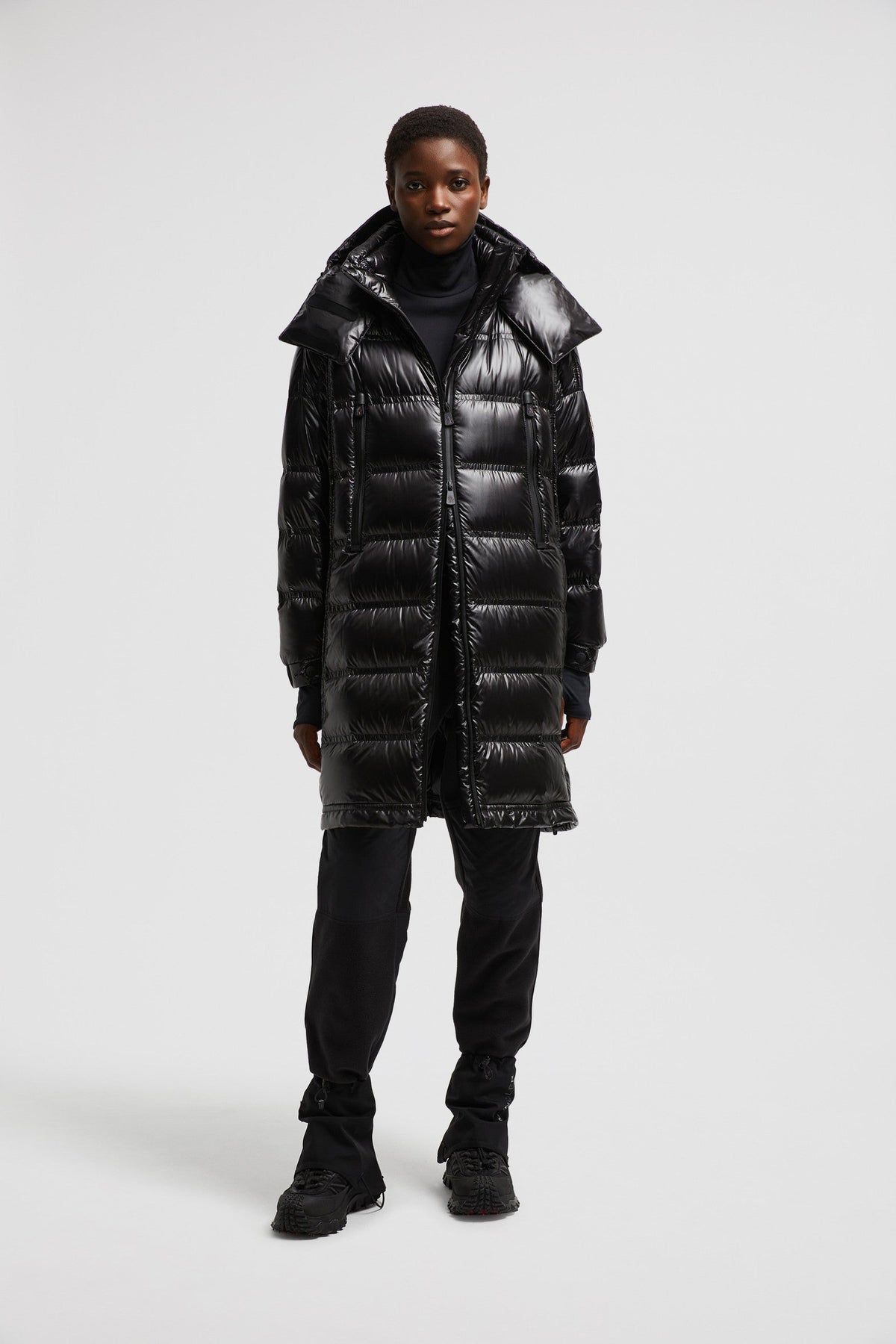 Rochelairs Long Down Jacket – the hooded puffer is crafted from recycled longue saison, a nylon fabric notable for – LUX VERSE Luxury Designer Fashion Outlet