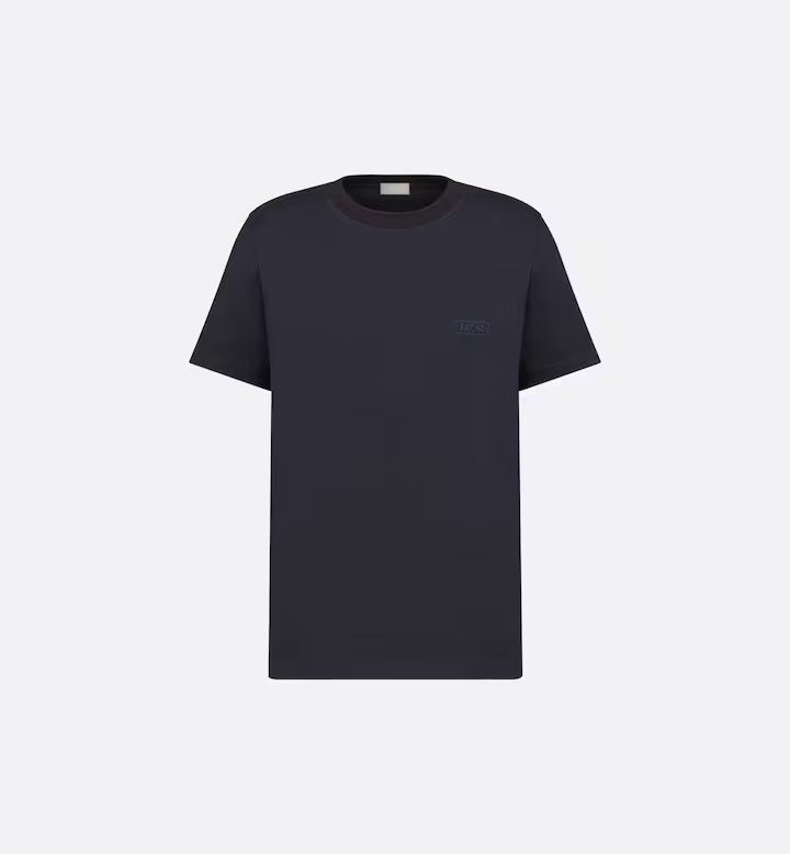 Icons T-Shirt – the Icons line showcases the House's savoir-faire and traditions with an understated – LUX VERSE Luxury Designer Fashion Outlet