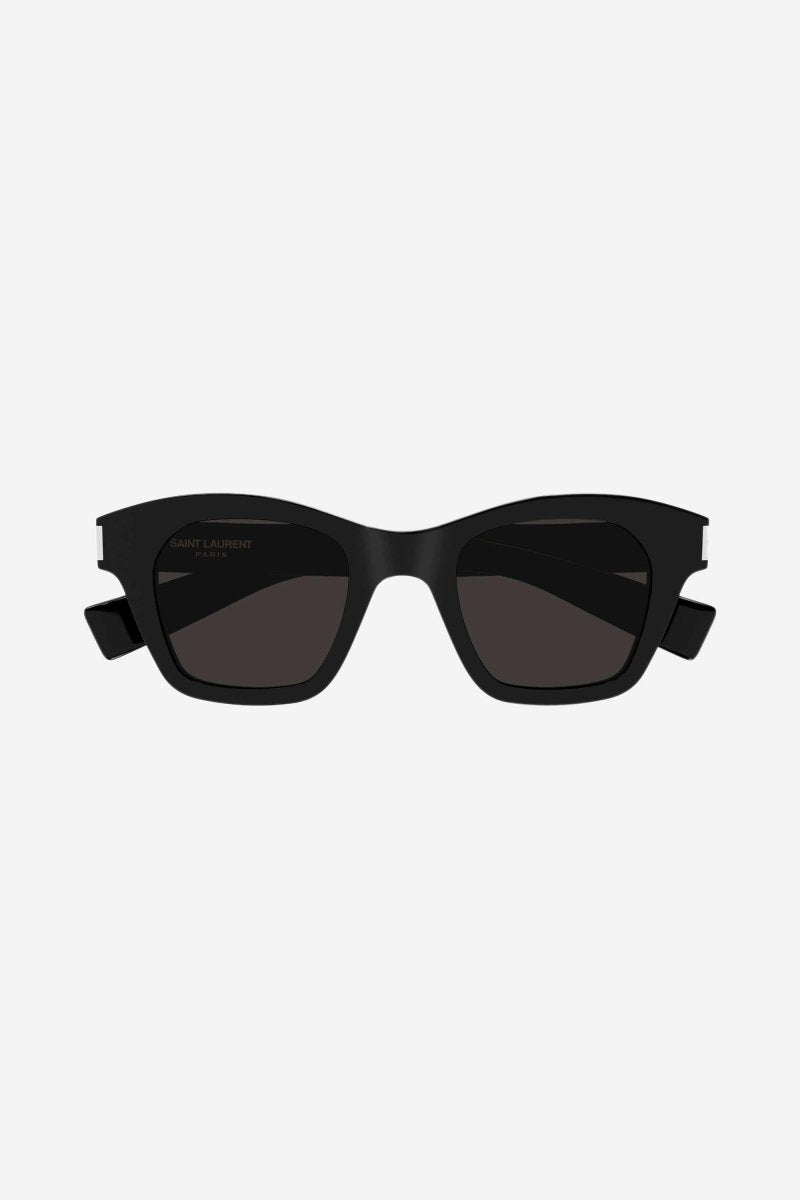 Bold cat-eye black sunglasses – tHE STYLE IS ENRICHED BY THE BIGGEST CORNER ANGLE EVER, 1 CM,PAIRED WITH THE METAL – LUX VERSE Luxury Designer Fashion Outlet