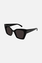 Cat eye bold black sunglasses – tHE STYLE IS ENRICHED BY AN EXAGGERATED PLAY OF VOLUMES THROUGHOUT FRONT AND TEMPLES – LUX VERSE Luxury Designer Fashion Outlet