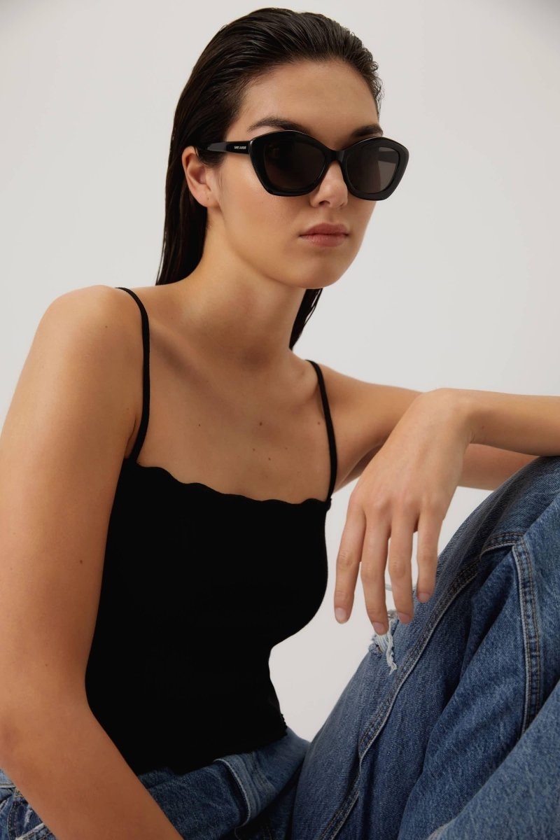 Geometric cat-eye black sunglasses – geometrical femenine sunglasses in black acetate – LUX VERSE Luxury Designer Fashion Outlet