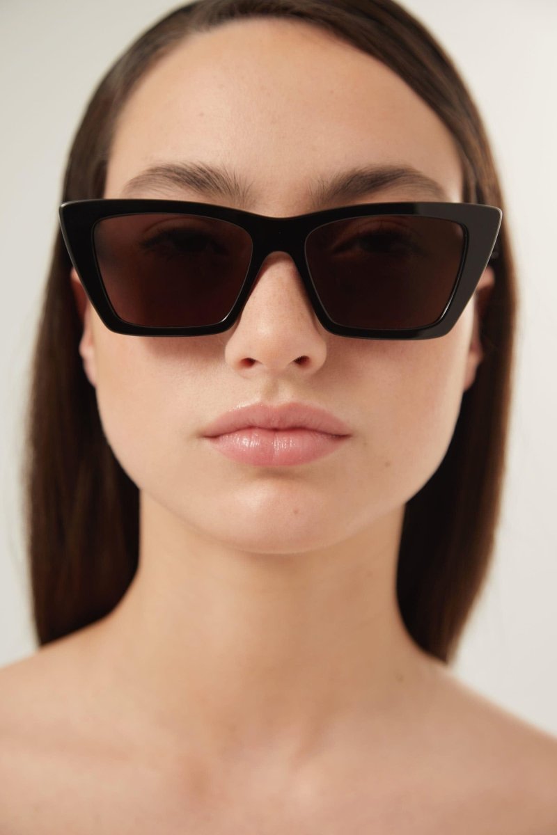 SL 276 iconic MICA sunglasses – style in classic black – LUX VERSE Luxury Designer Fashion Outlet