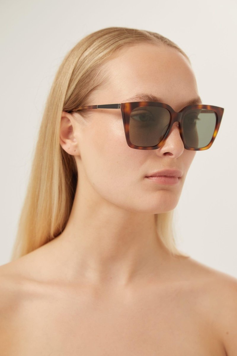 Squared cat eye havana sunglasses – the style is characterized by a new temple design on which the YSL logo is placed – LUX VERSE Luxury Designer Fashion Outlet