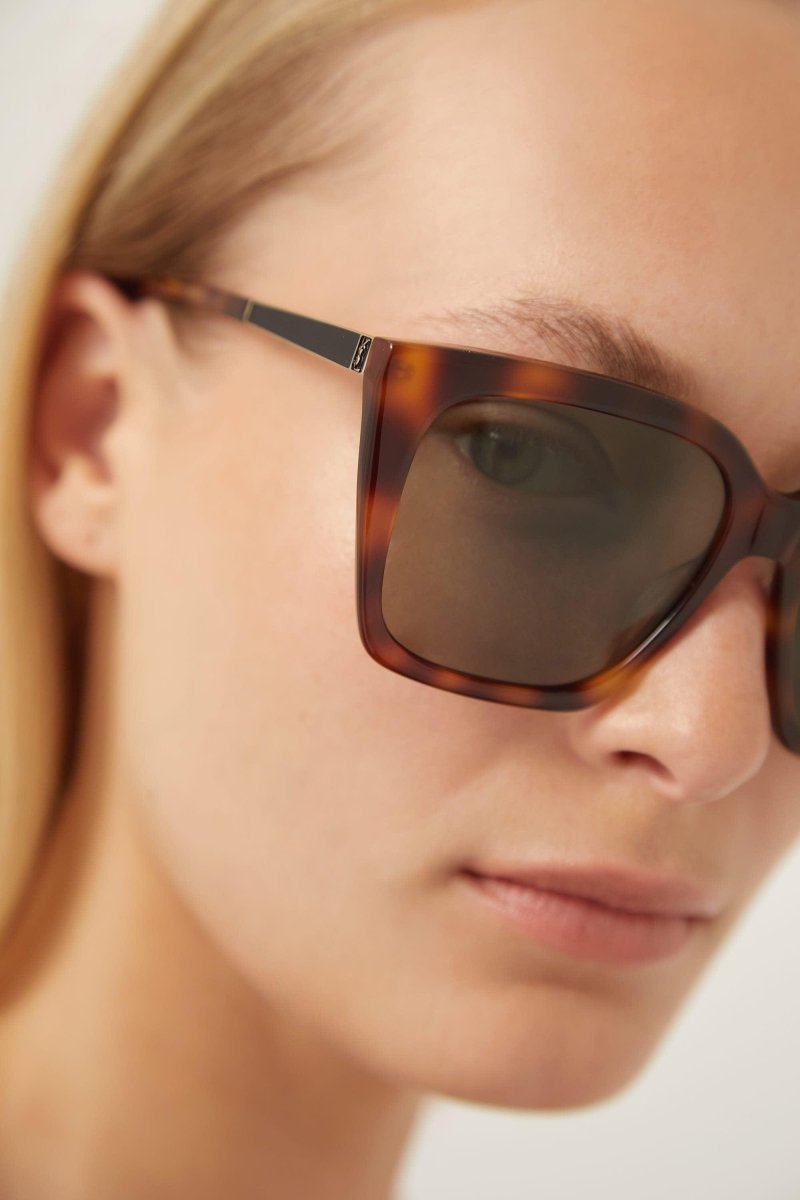 Squared cat eye havana sunglasses – the style is available in the iconic Monogram color palette – LUX VERSE Luxury Designer Fashion Outlet