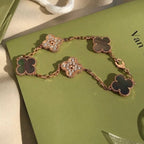 Clover 5 Motif Gray Mop Diamond Bracelet – LUX VERSE Luxury Designer Fashion Outlet
