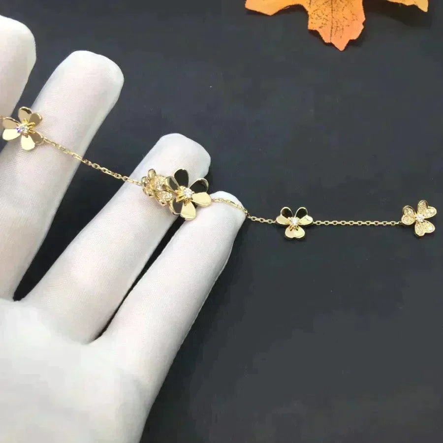 Frivole Gold 5 Flowers Bracelet – LUX VERSE Luxury Designer Fashion Outlet