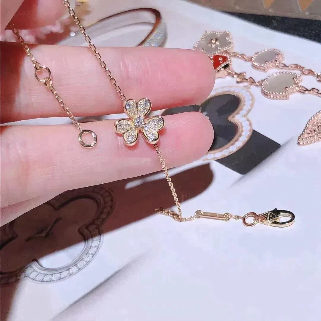 Frivole Gold Flower Diamond Bracelet – LUX VERSE Luxury Designer Fashion Outlet