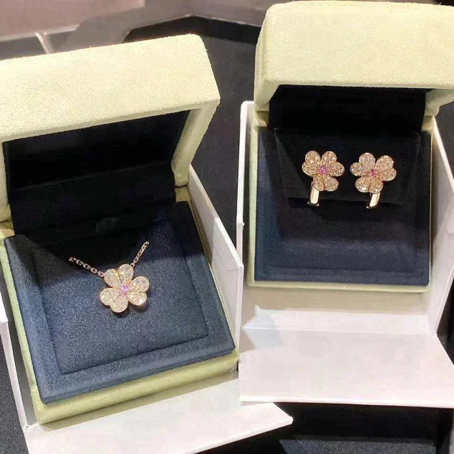Frivole Rose Gold Flower Diamond Necklace – LUX VERSE Luxury Designer Fashion Outlet