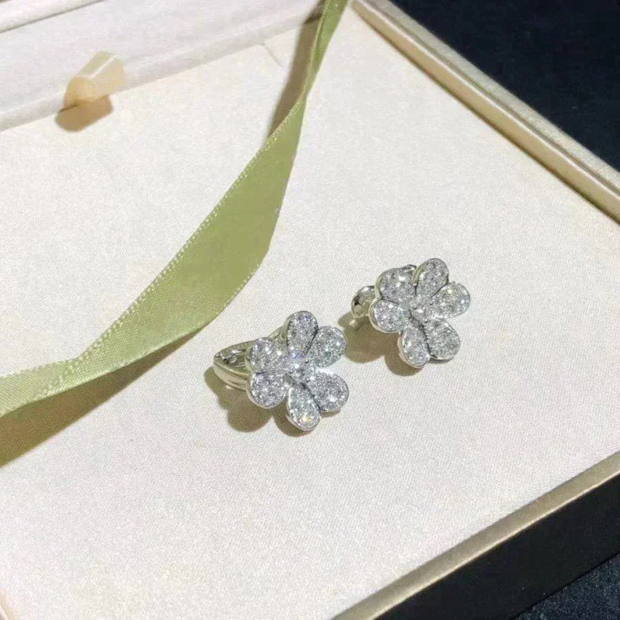 Frivole Flower Diamond Earrings Silver – LUX VERSE Luxury Designer Fashion Outlet