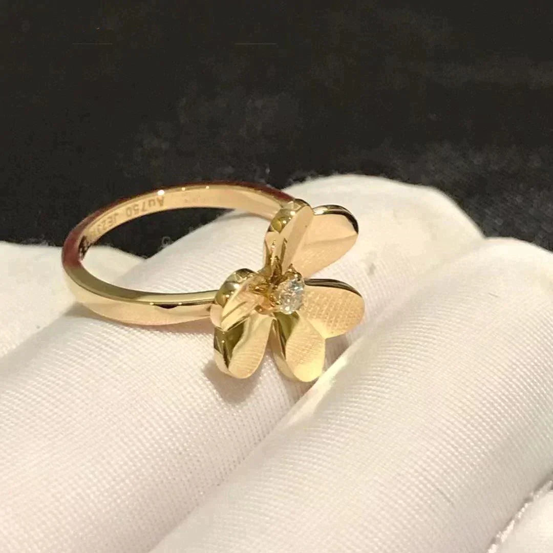 Frivole Gold Ring – LUX VERSE Luxury Designer Fashion Outlet