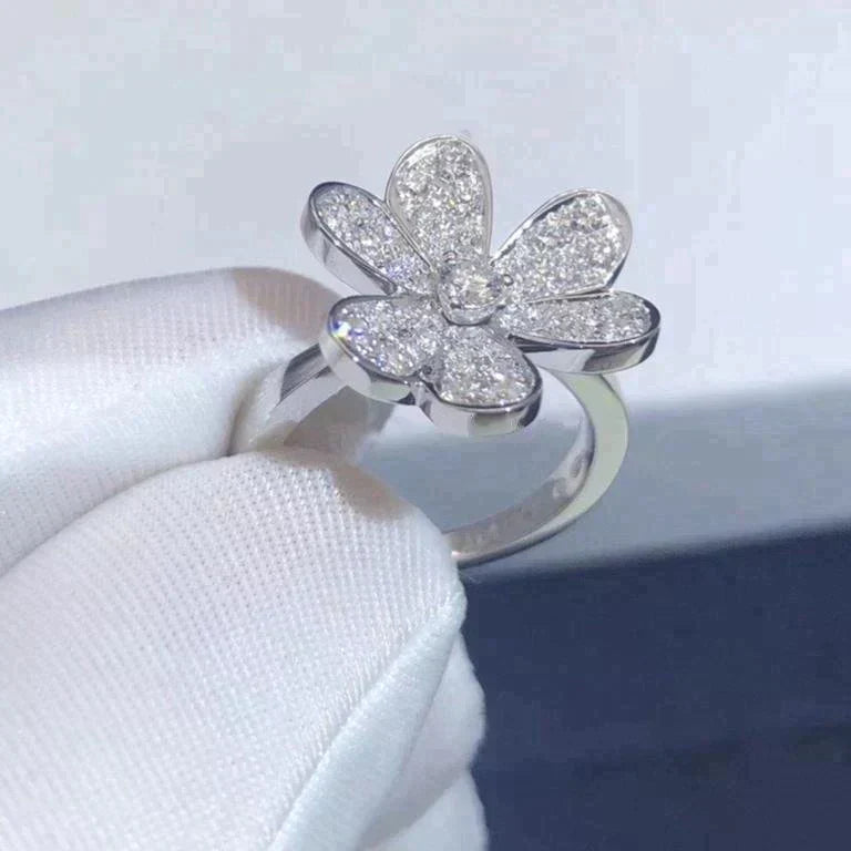 Frivole Silver Diamond Ring – LUX VERSE Luxury Designer Fashion Outlet