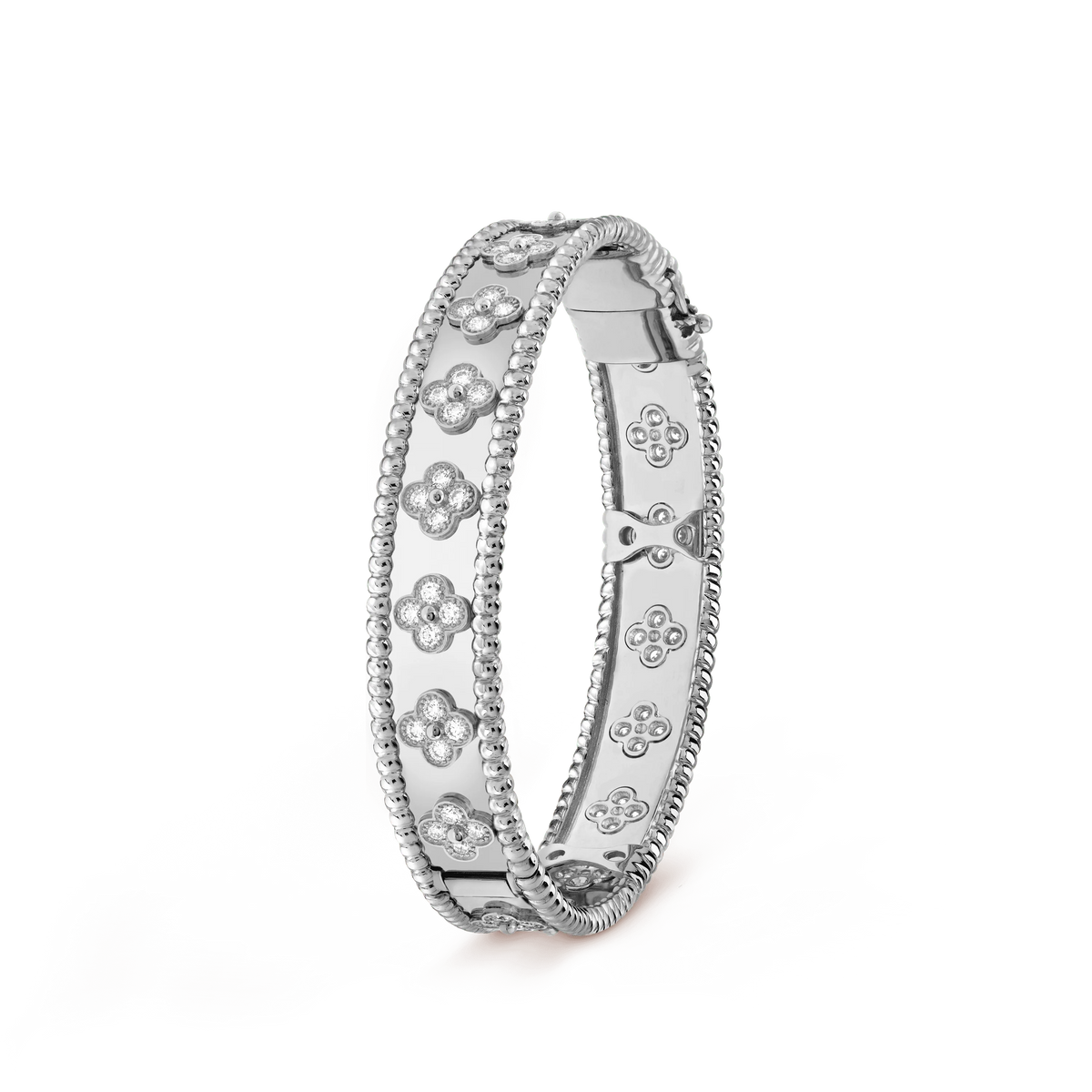Clover Bracelet 8mm Diamonds – LUX VERSE Luxury Designer Fashion Outlet