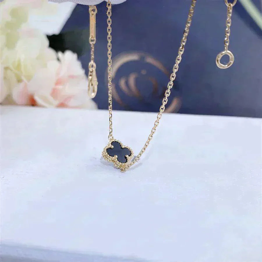 Clover Onyx Single Flower Bracelet – LUX VERSE Luxury Designer Fashion Outlet