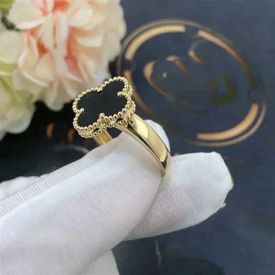 Clover Onyx Ring – LUX VERSE Luxury Designer Fashion Outlet