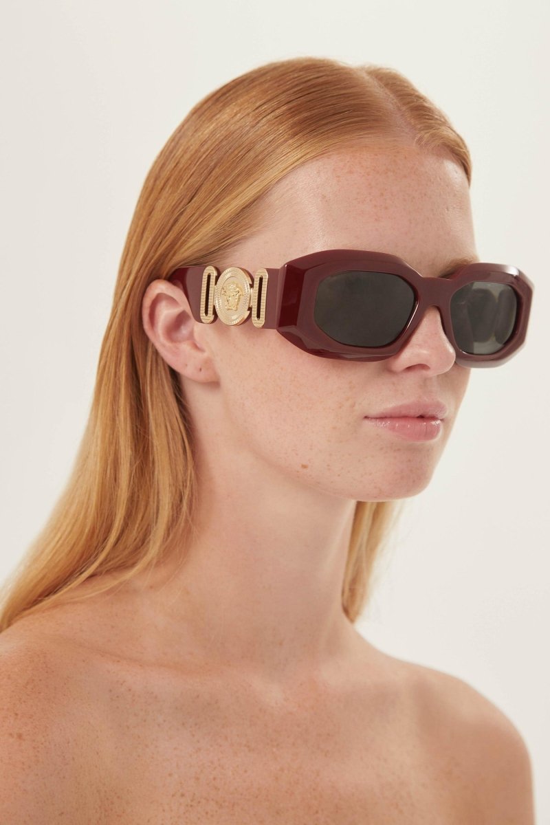 Biggie bold sunglasses in burgundy with iconic jellyfish – is distinguished by its strength of character, innovative use of new, – LUX VERSE Luxury Designer Fashion Outlet