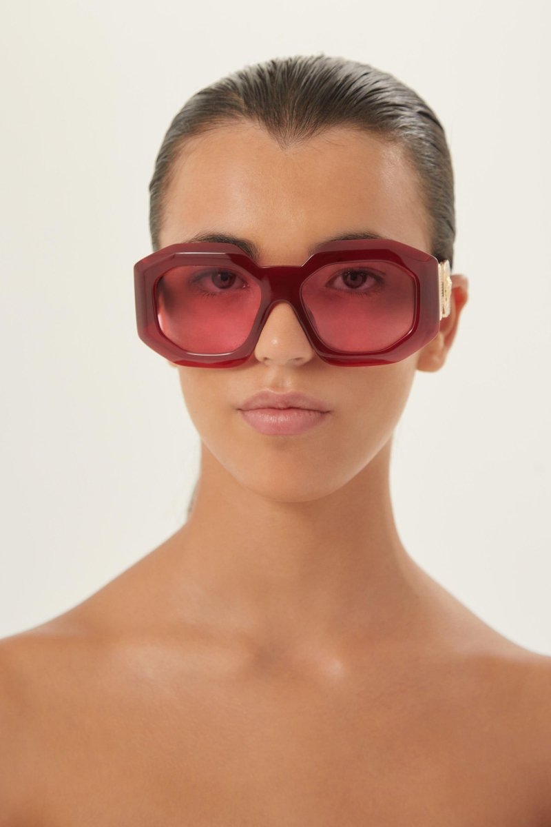 Biggie oversized sunglasses in burgundy with iconic jellyfish – is distinguished by its strength of character, innovative use of new, – LUX VERSE Luxury Designer Fashion Outlet