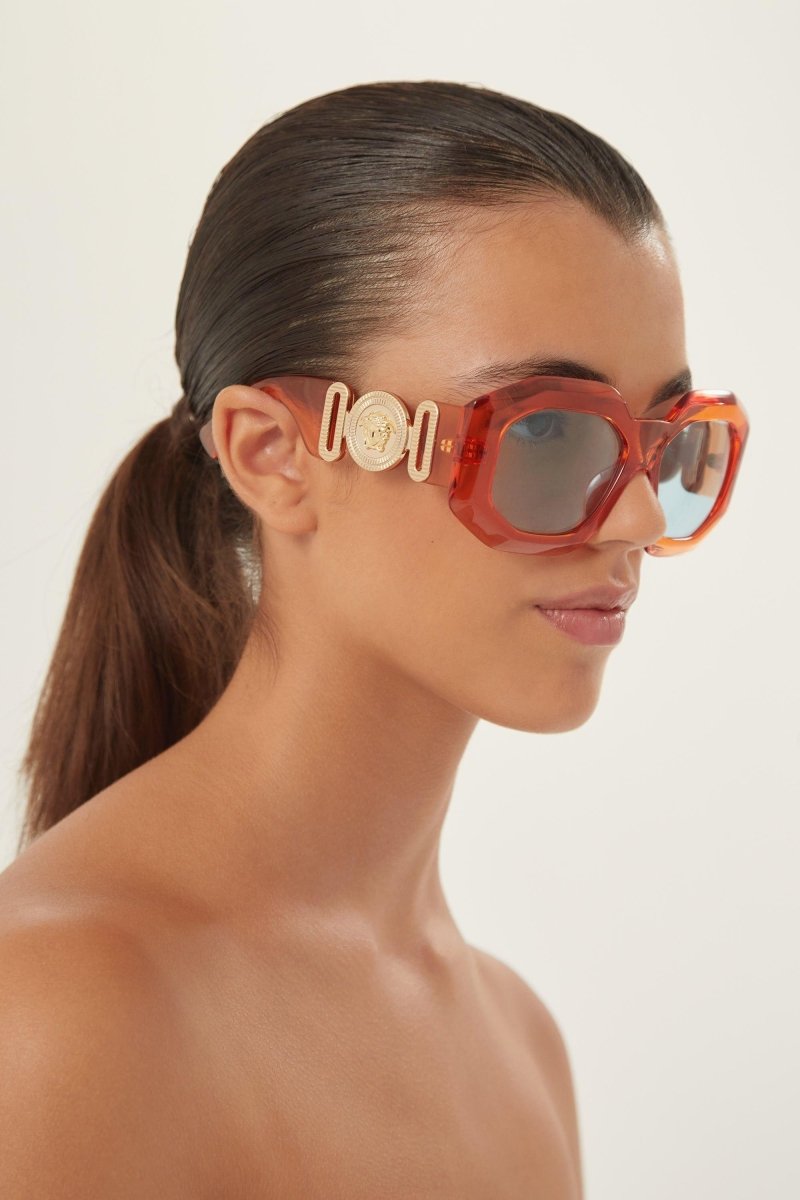 Biggie oversized sunglasses in orange with iconic jellyfish – is distinguished by its strength of character, innovative use of new, – LUX VERSE Luxury Designer Fashion Outlet