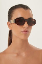 Biggie sunglasses in havana with iconic jellyfish – is distinguished by its strength of character, innovative use of new, – LUX VERSE Luxury Designer Fashion Outlet