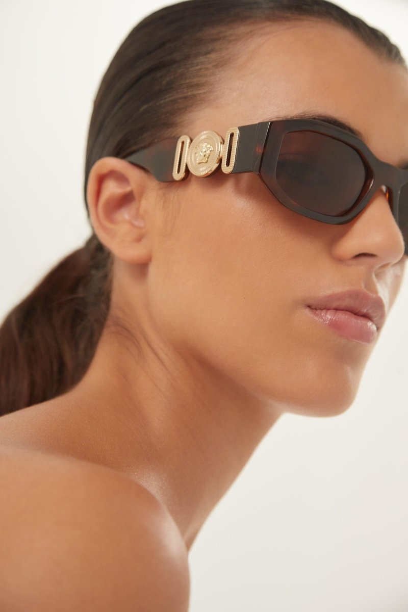 Biggie sunglasses in havana with iconic jellyfish – is distinguished by its strength of character, innovative use of new, – LUX VERSE Luxury Designer Fashion Outlet