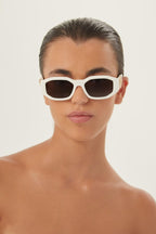 Biggie sunglasses in white with iconic jellyfish – is distinguished by its strength of character, innovative use of new, – LUX VERSE Luxury Designer Fashion Outlet