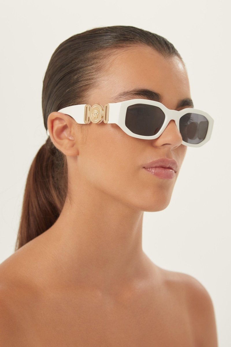 Biggie sunglasses in white with iconic jellyfish – is distinguished by its strength of character, innovative use of new, – LUX VERSE Luxury Designer Fashion Outlet