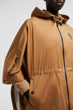 Vorassy Hooded Cape – unmistakably, the Dalles down jacket is characterized by classic boudin quilting – LUX VERSE Luxury Designer Fashion Outlet